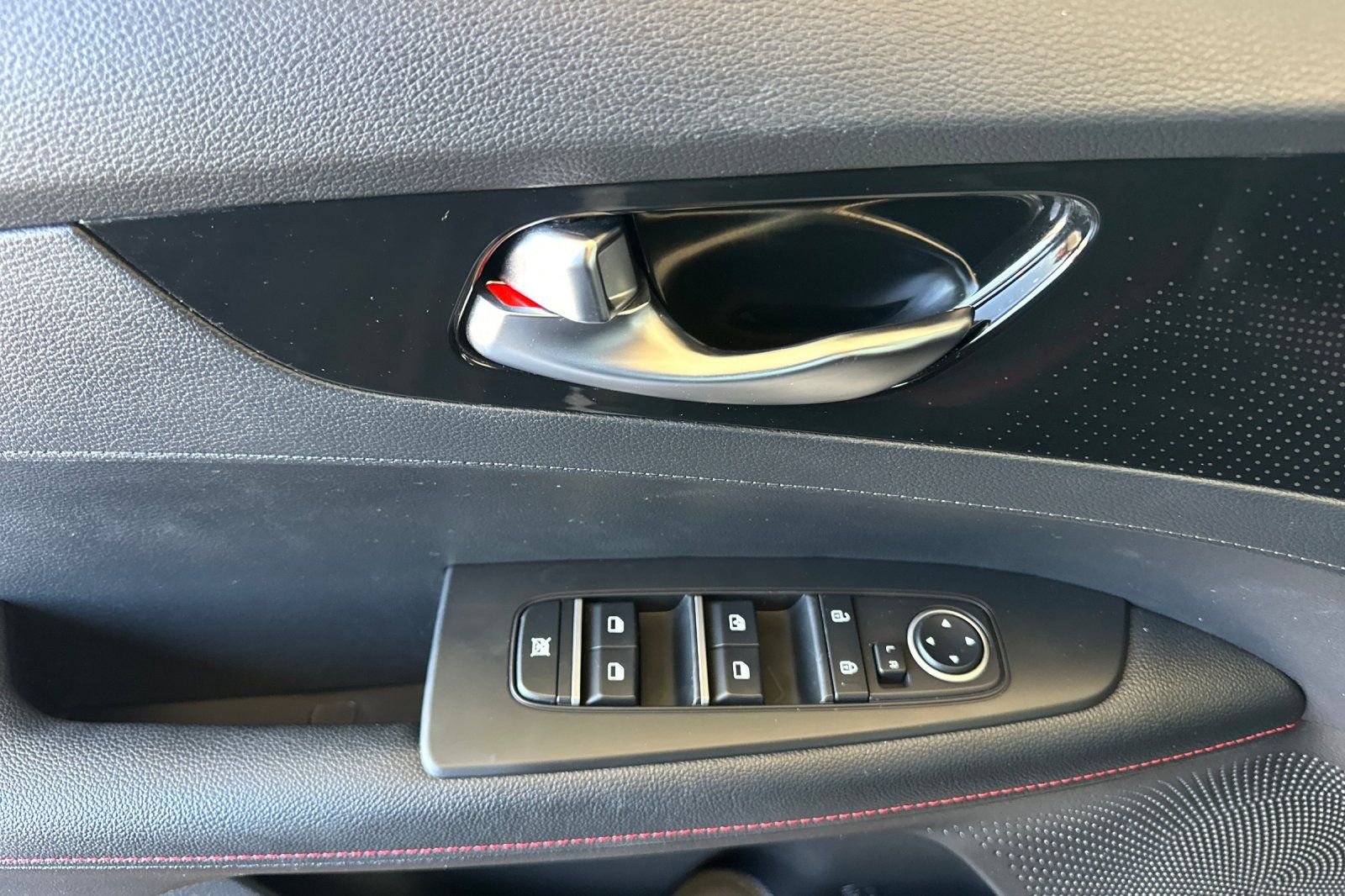 Used 2023 Gray Kia GT image 11