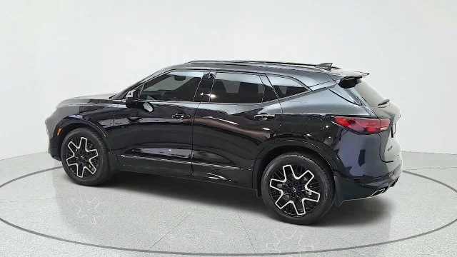 Used 2026 Black Chevrolet RS image 7