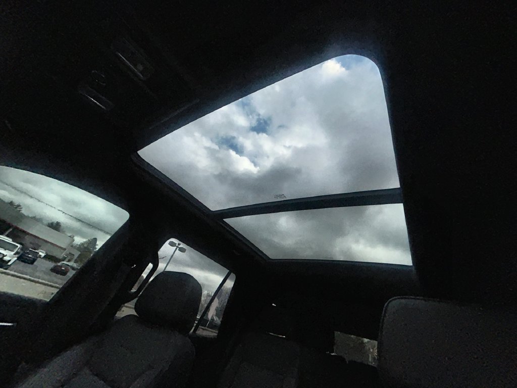 Used 2023 Gray GMC Denali image 28