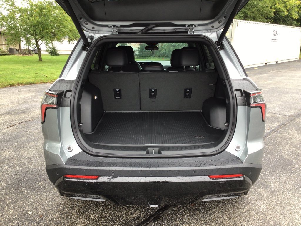 2027 Chevrolet Equinox RS - Photo 41