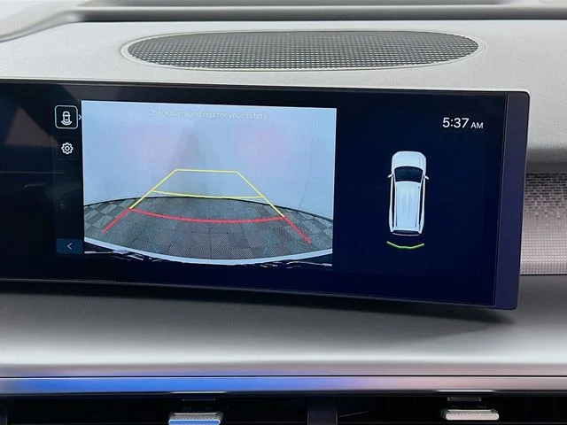 New 2026 White Hyundai S image 18