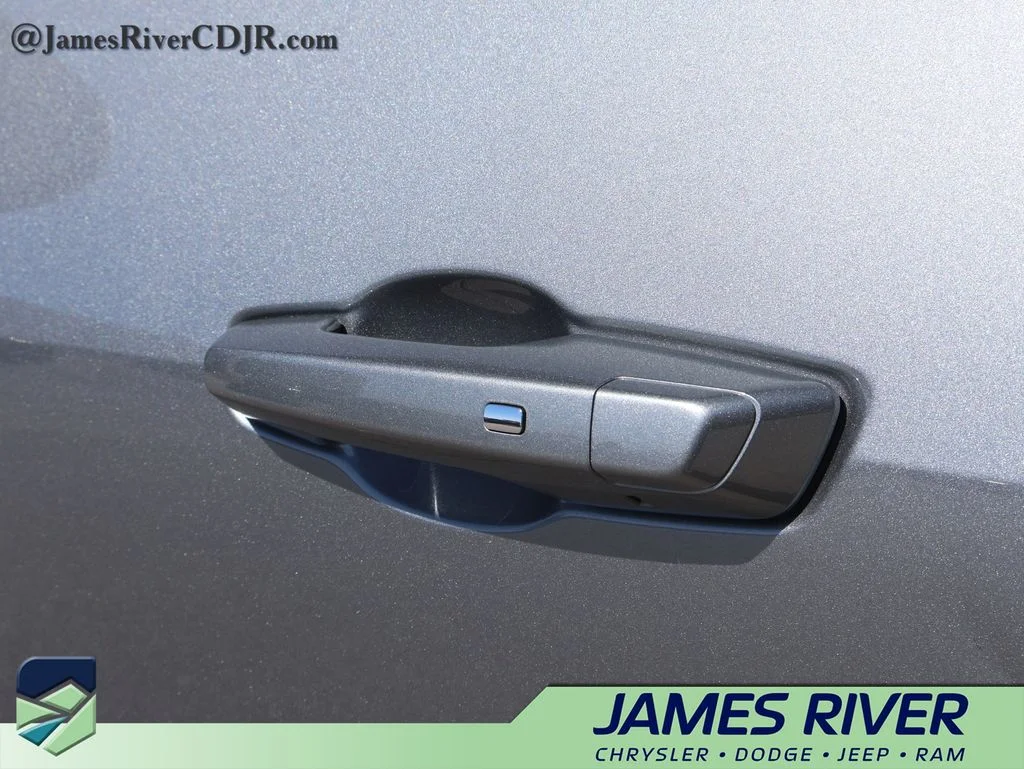 Used 2026 Gray Chevrolet LT image 21