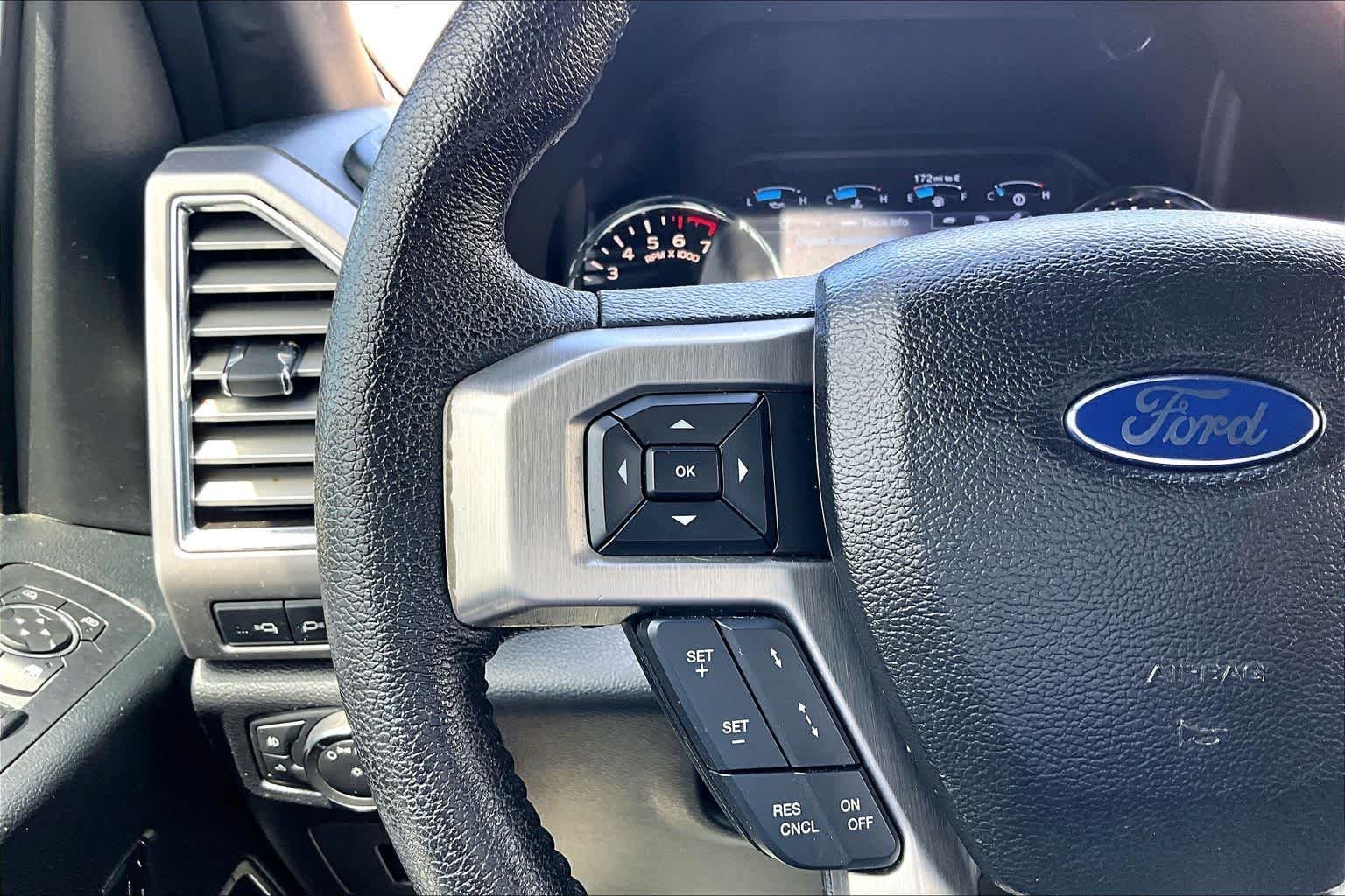 Used 2016 Shadow Black Ford Platinum image 24