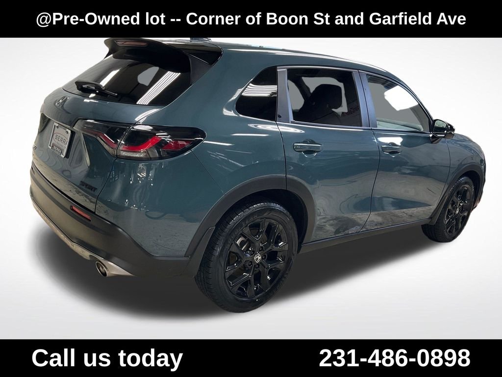 Used 2024  Honda Sport image 5