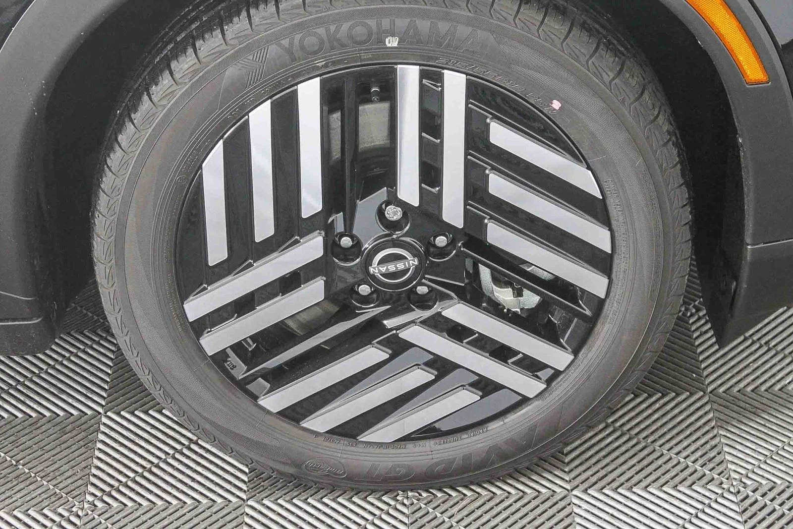 New 2026 Black Diamond Pearl Nissan SV+ image 12