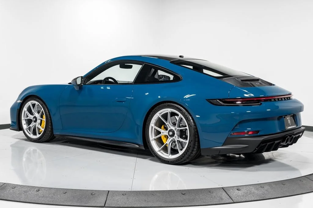 Used 2022 Oslo Blue Porsche GT3 image 4