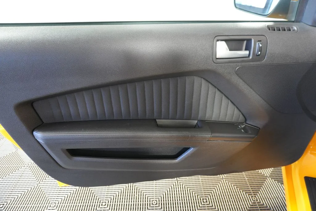 Used 2013 Yellow Ford Boss 302 image 21