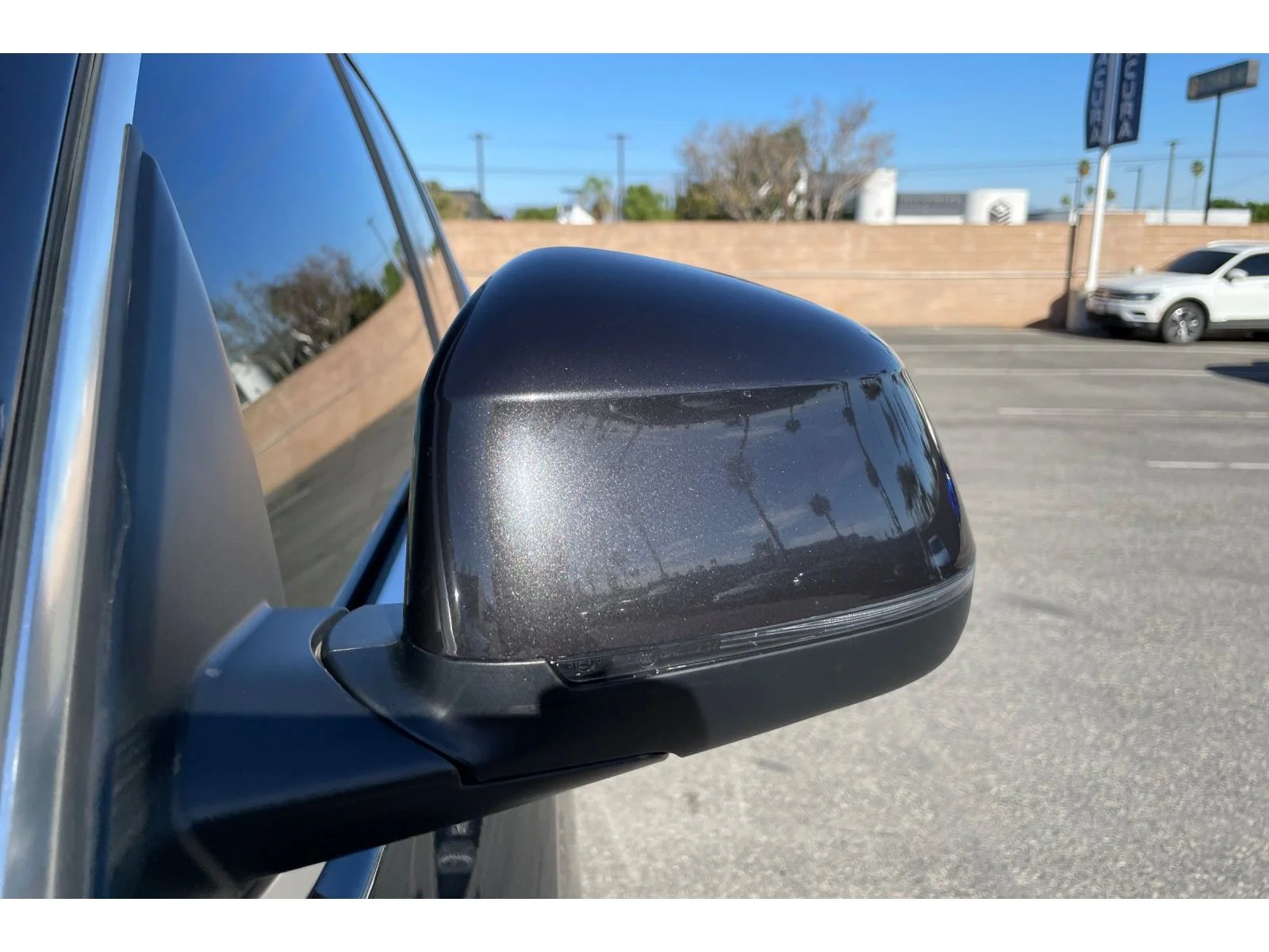 Used 2023 Dark Graphite Metallic BMW sDrive30i image 53