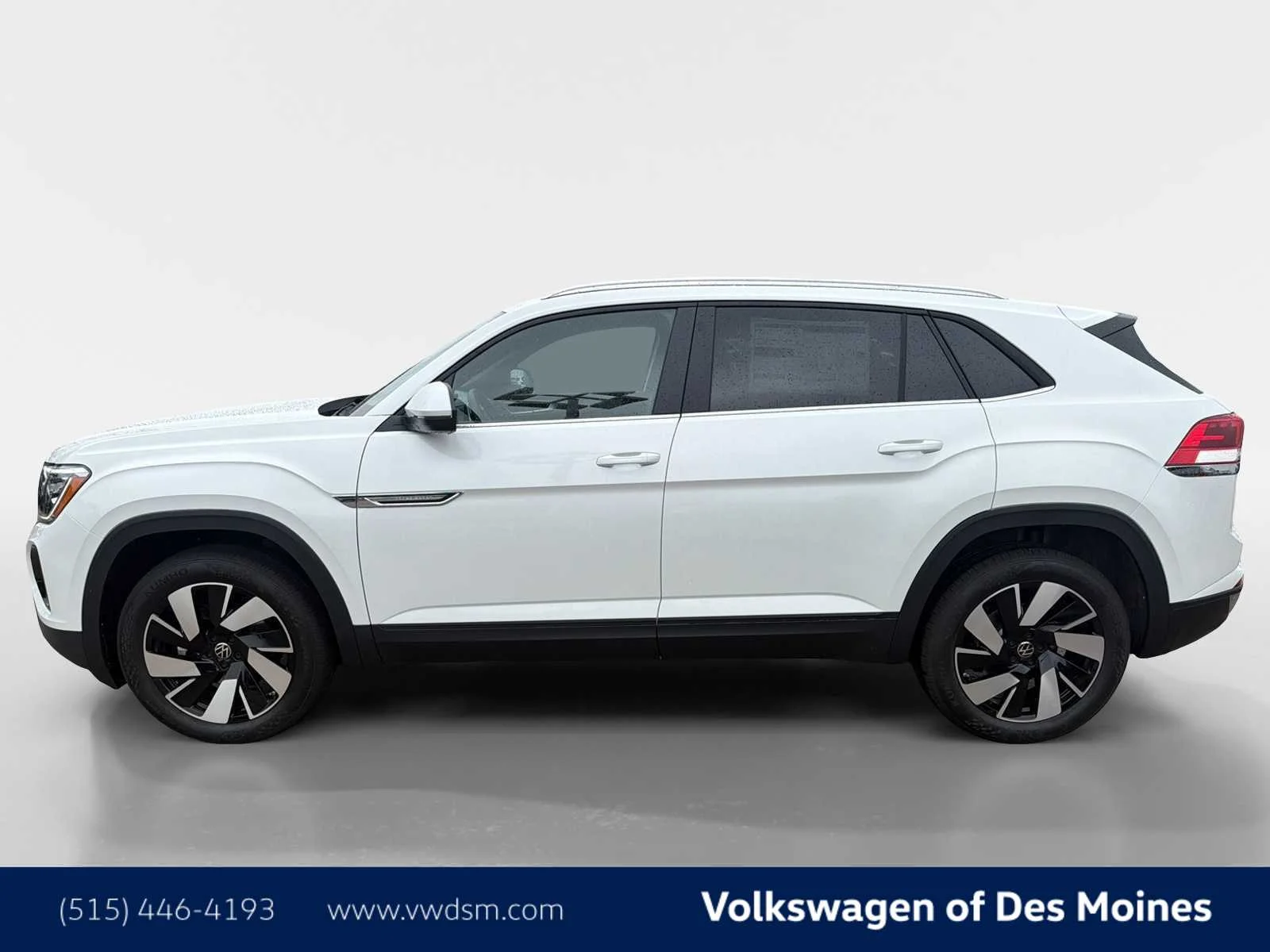 New 2026 White/off-white Volkswagen 2.0T SE w/Technology image 3