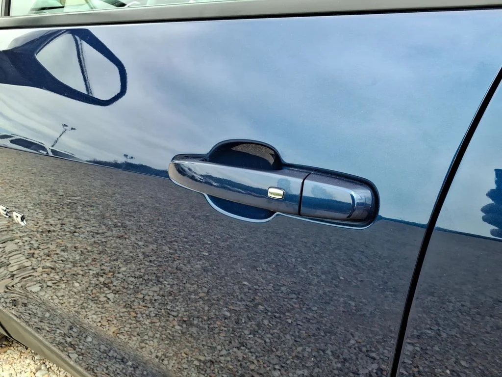 Used 2023 Blue Chevrolet LT image 31