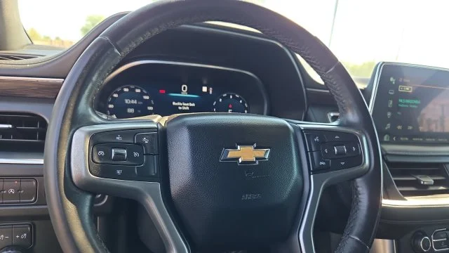Used 2023 Gray Chevrolet LT image 10