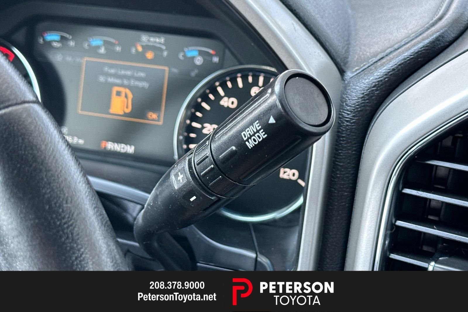 Used 2019 White Ford Lariat image 20