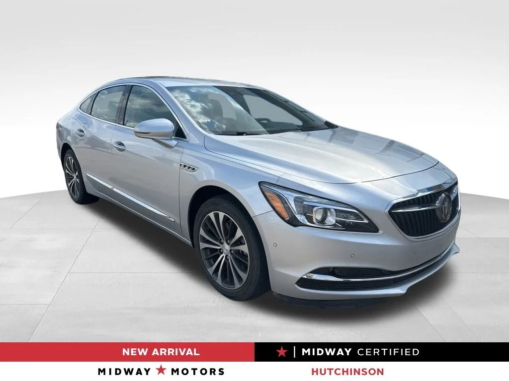 2017 Buick LaCrosse Premium's photo