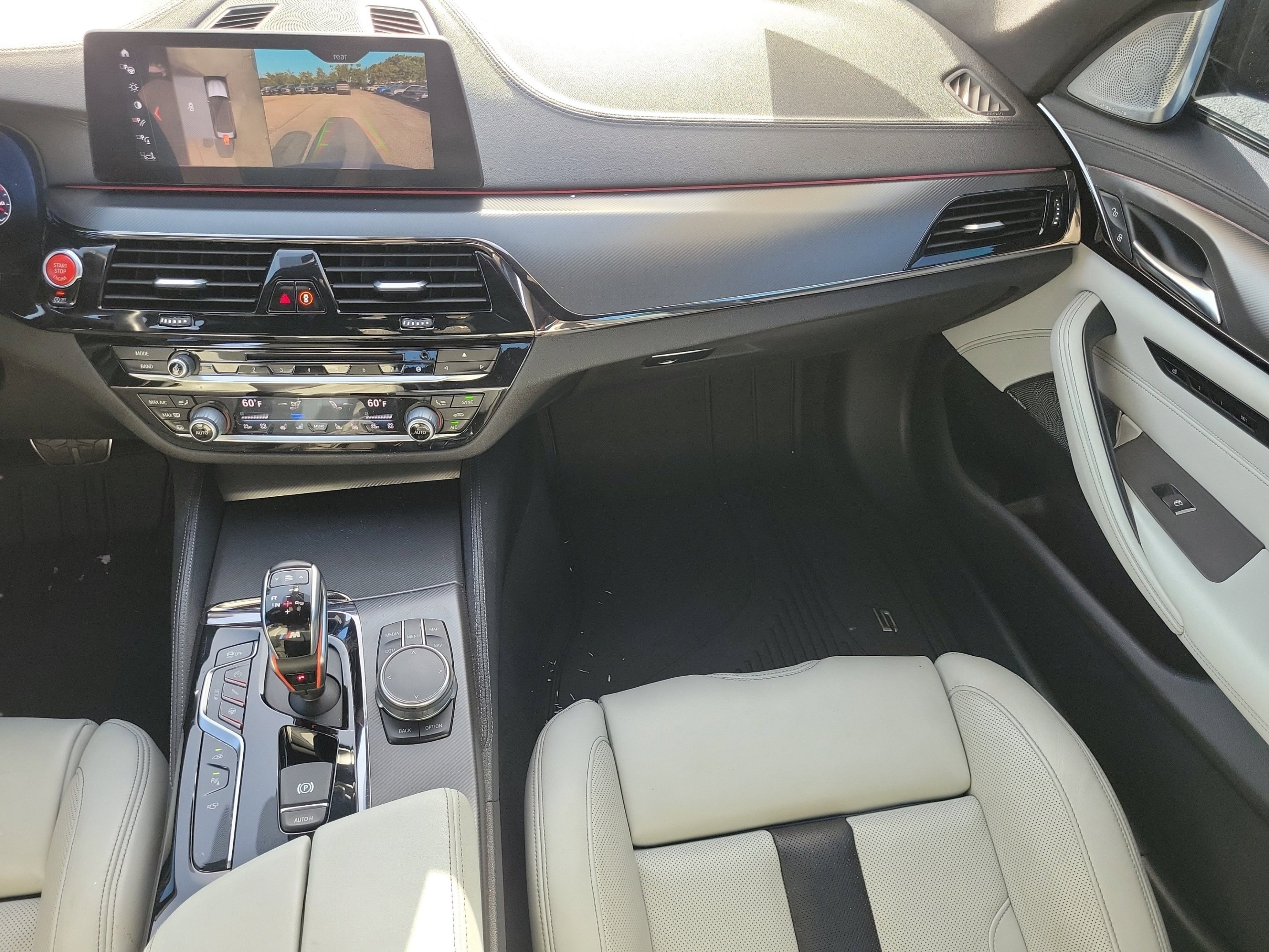 Used 2018 Blue Metallic BMW Base image 14