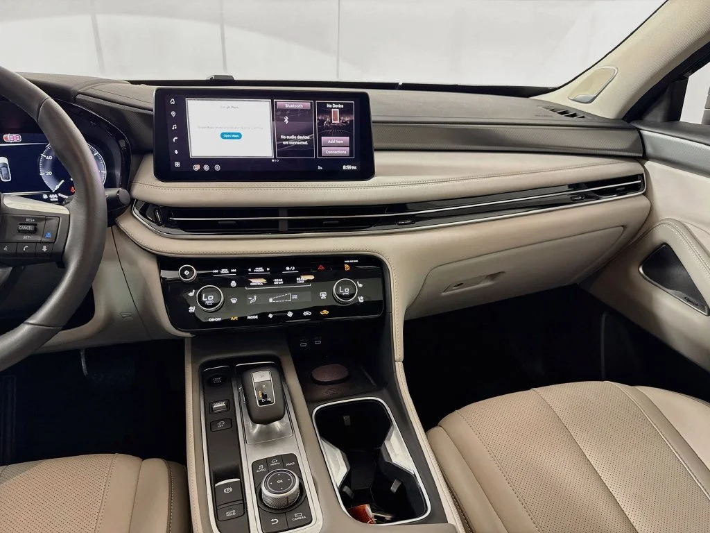 Certified Used 2027 Black INFINITI LUXE image 32