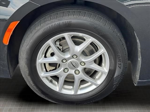 Used 2023 Black Chrysler Touring L image 15