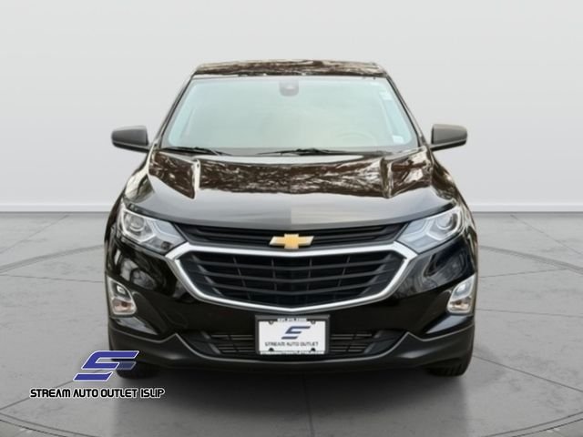 2021 Chevrolet Equinox LS photo 2