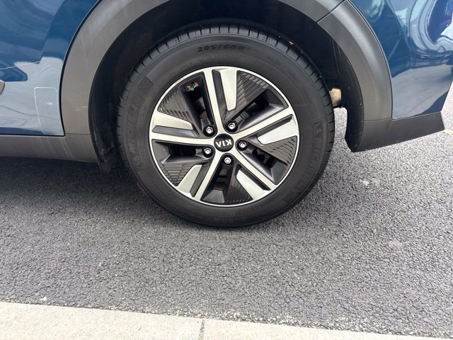 Used 2020 Blue Kia EX Premium image 9