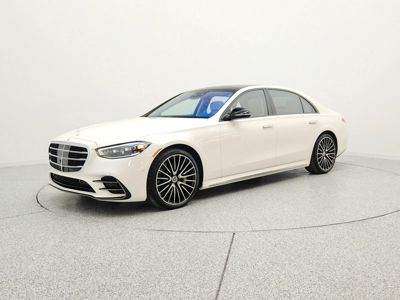 2023 Mercedes-Benz S-Class S 580 4MATIC's photo