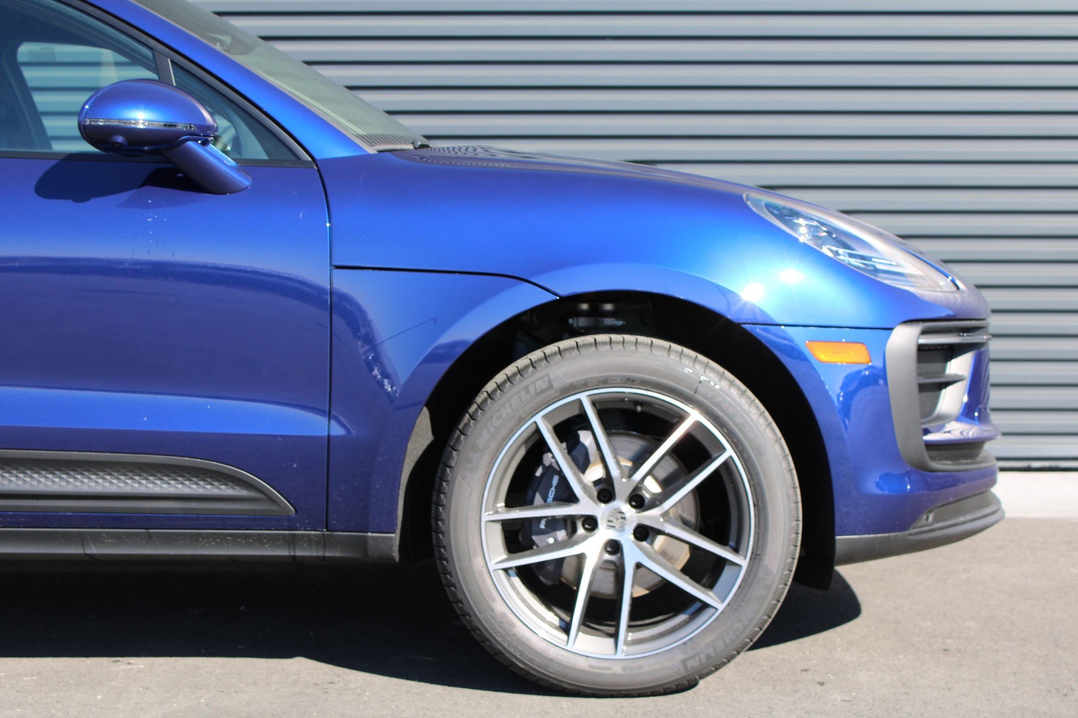 New 2026 Gentian Blue Metallic Porsche  image 11