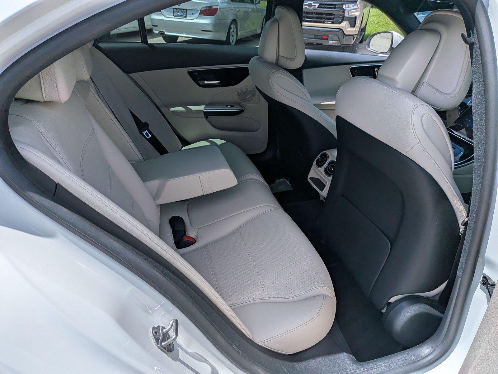 Used 2022 Polar White Mercedes-Benz C 300 image 34
