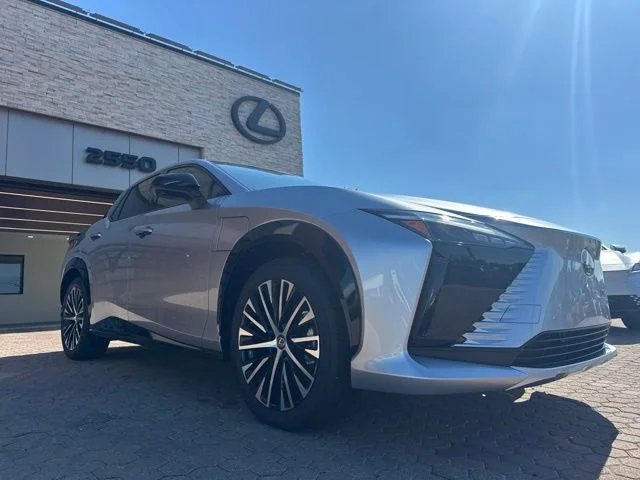 New 2026 Iridium Lexus PREMIUM AWD image 14