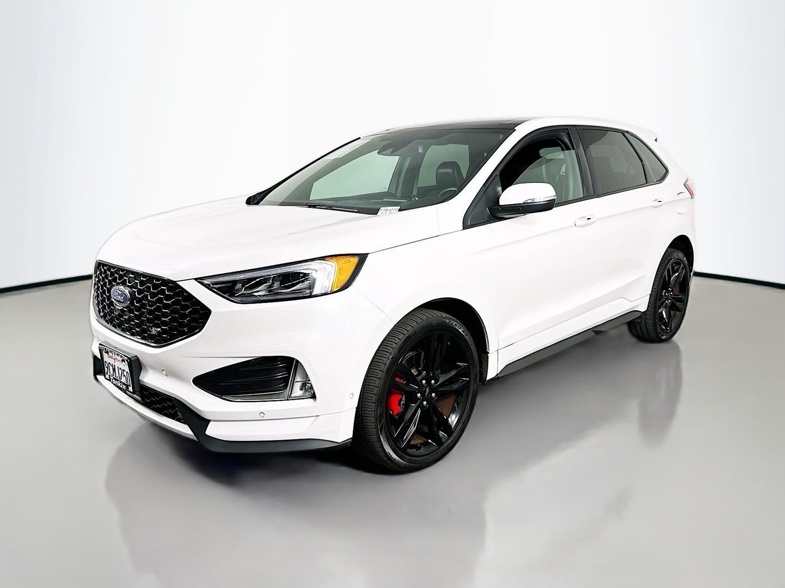 Used 2022 Star White Metallic Tri-Coat Ford ST image 3