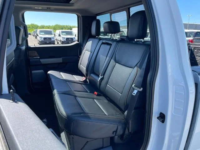 New 2026 Star White Metallic Tri-Coat Ford F-350® Lariat® image 70