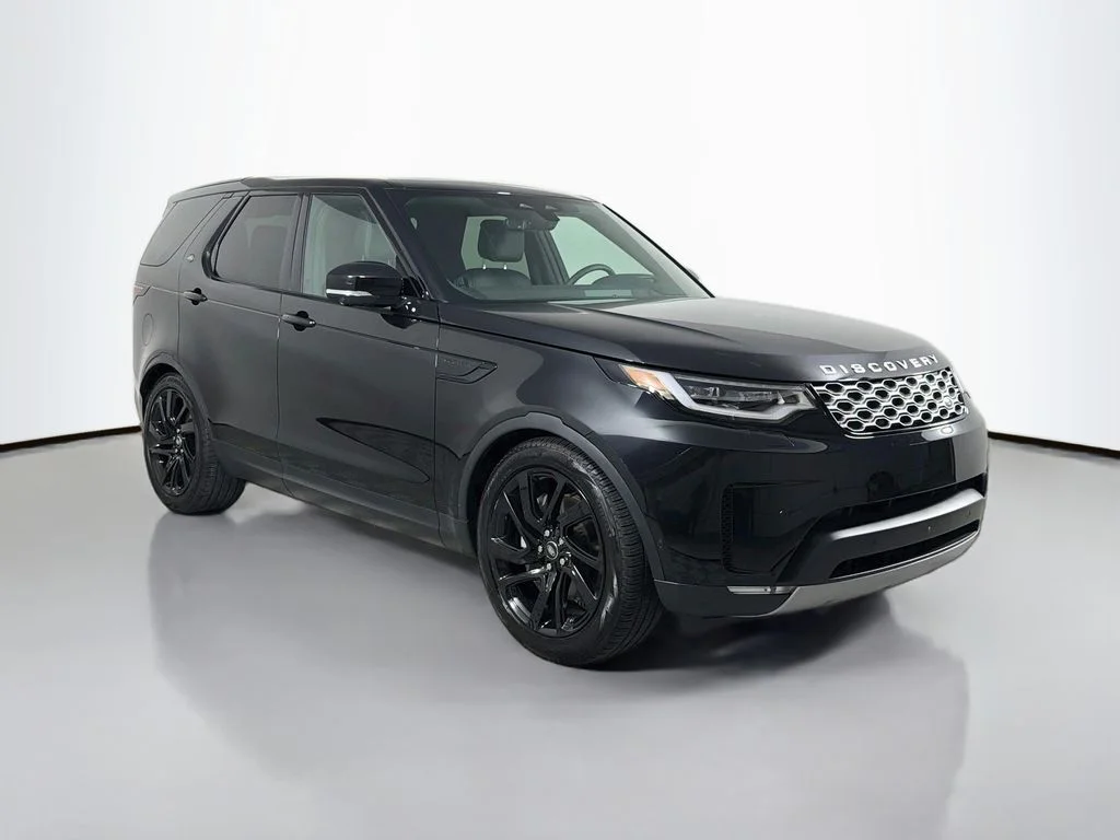 Certified Used 2025 Black Land Rover S image 3