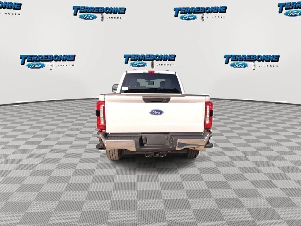 2026 Ford F-250 Super Duty XLT - Photo 7