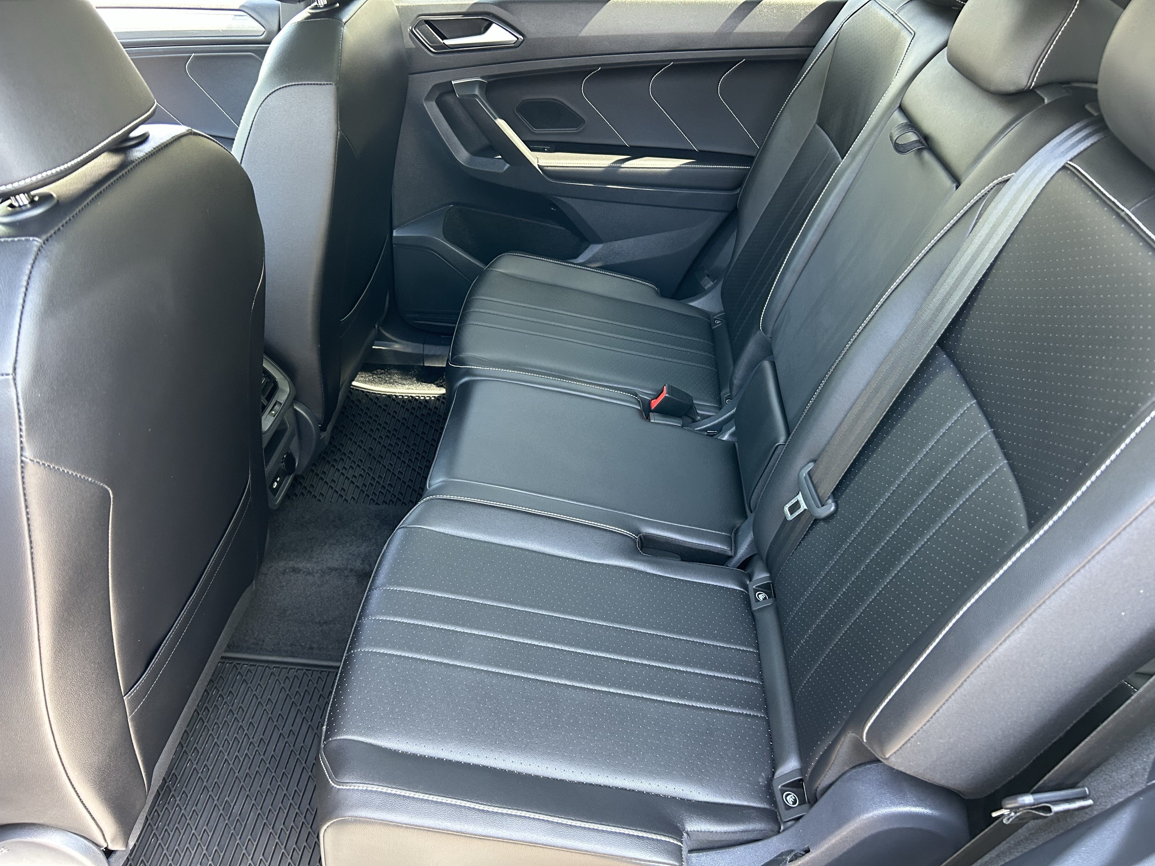 Used 2024 Platinum Gray Metallic Volkswagen SE R-Line Black image 16