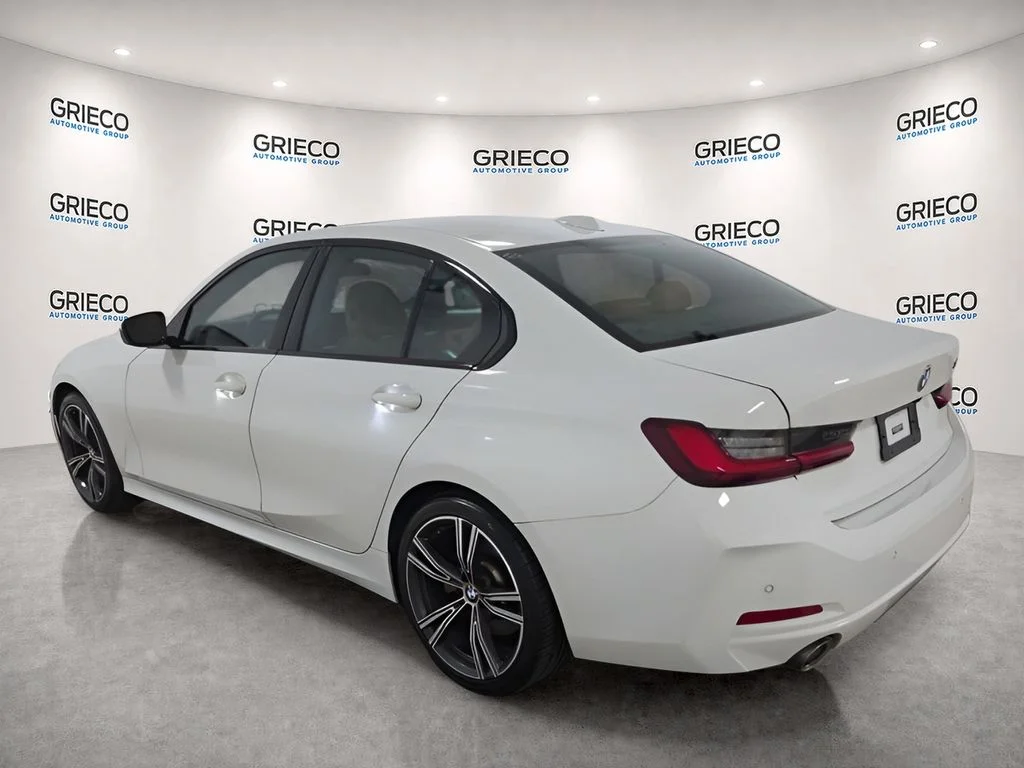 Used 2023 White BMW 330i image 2