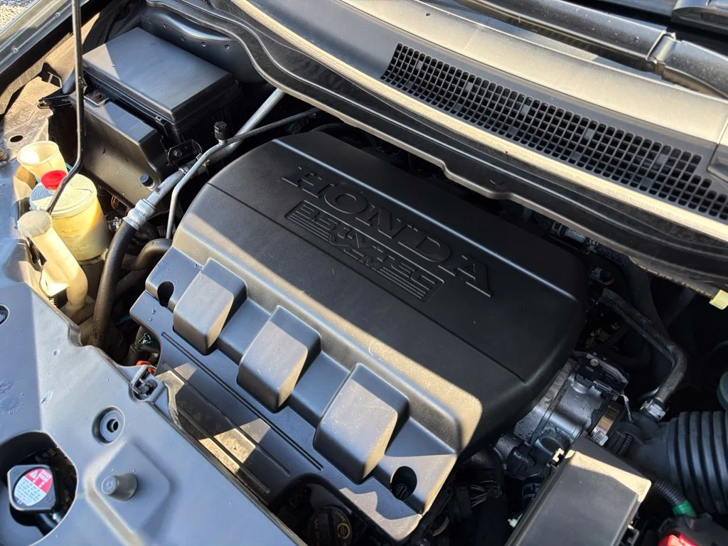 Used 2013 Gray Honda LX image 30