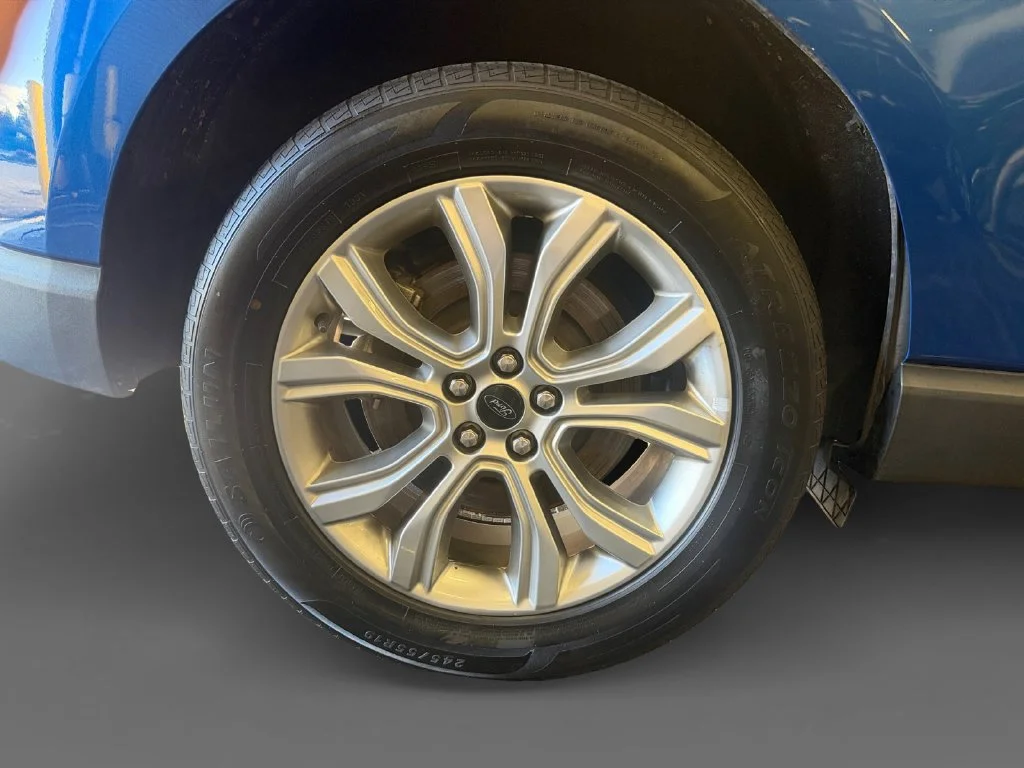 Used 2024 Blue Ford Titanium image 11