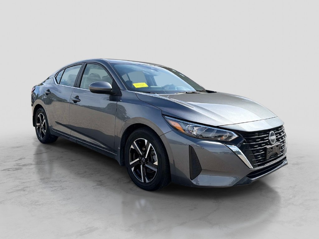 Used 2024 Gray Nissan SV image 7