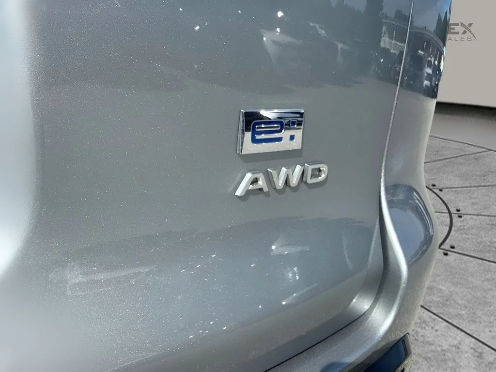 Used 2025 Gray Honda Touring image 21