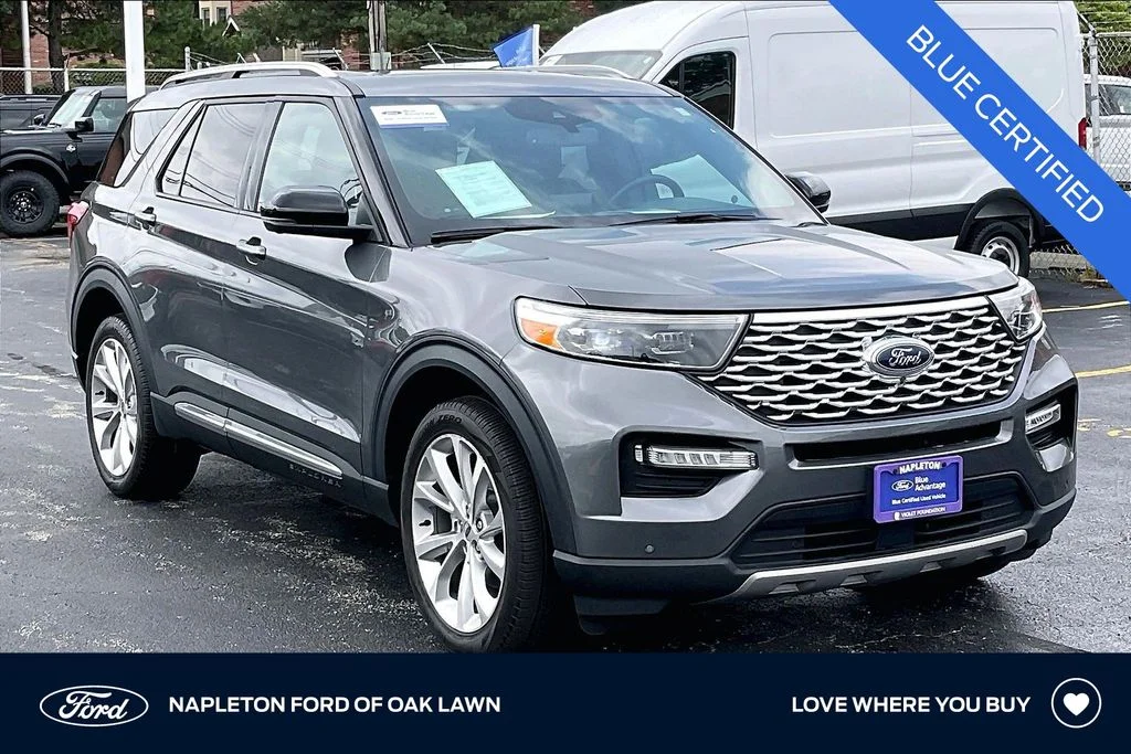 Used 2022 Gray Ford Platinum image 1