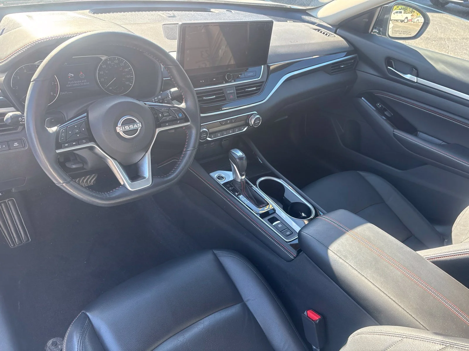 Certified Used 2023 Pearl White Nissan 2.0 SR image 5
