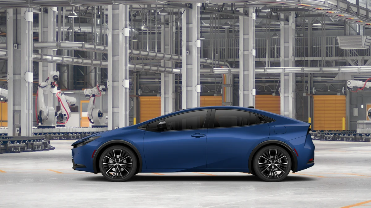 New 2027 Reservoir Blue Toyota XLE image 4