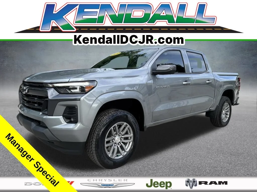 Used 2025 Gray Chevrolet LT image 1