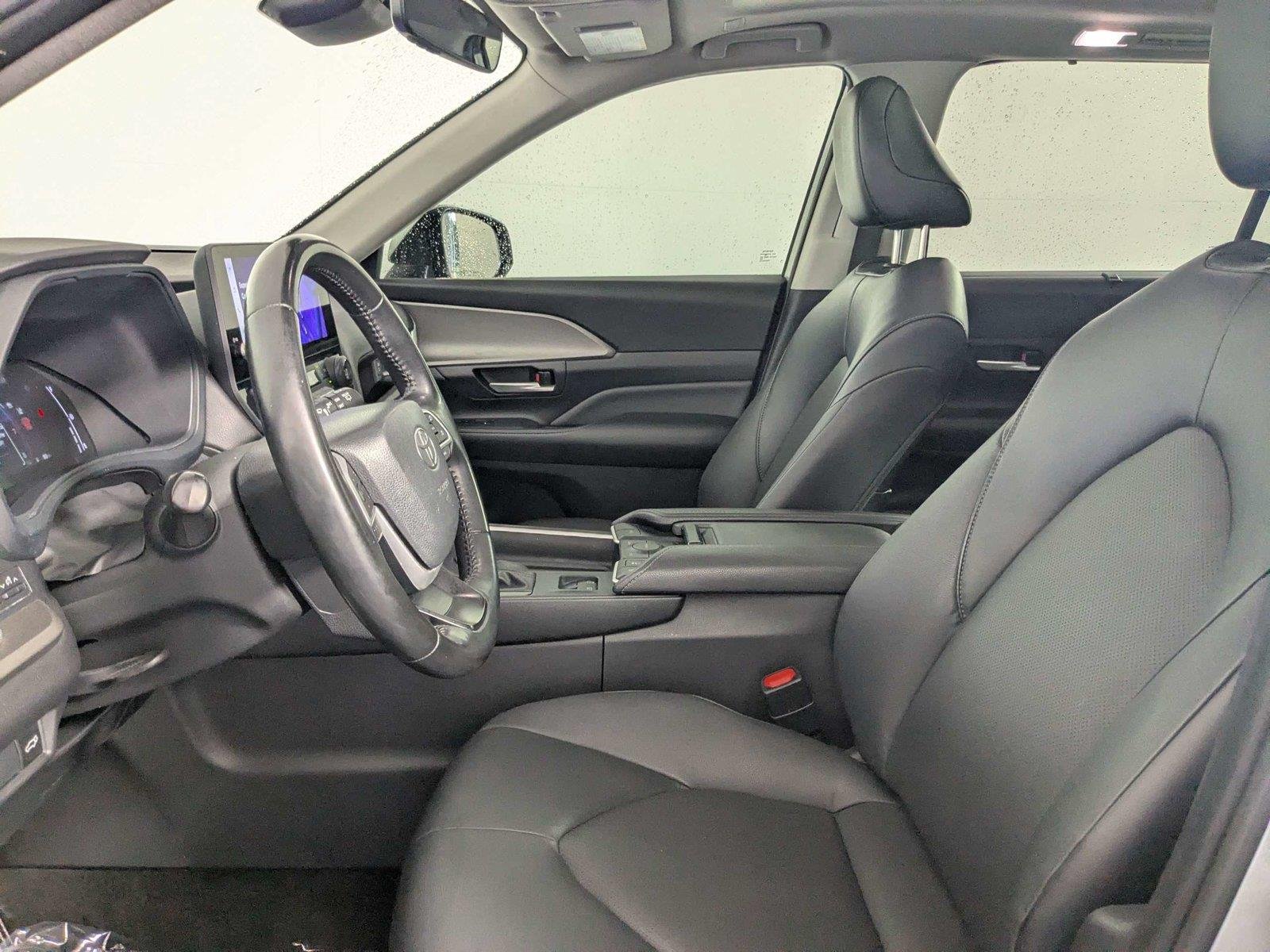 2024 Toyota Grand Highlander XLE - Photo 11