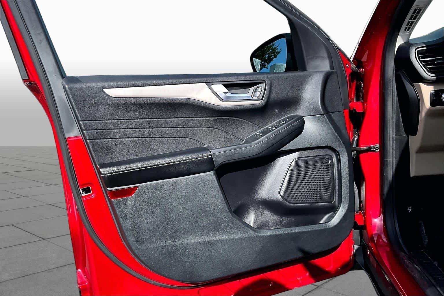 Used 2021 Rapid Red Metallic Tinted Clearcoat Ford SEL image 22