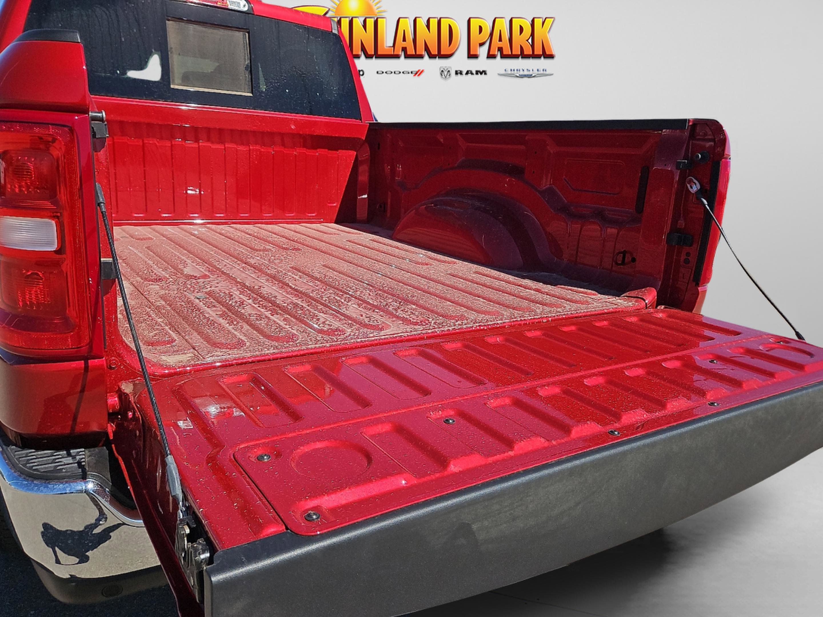 New 2026 Molten Red Pearl-Coat Exterior Paint RAM Lone Star image 11