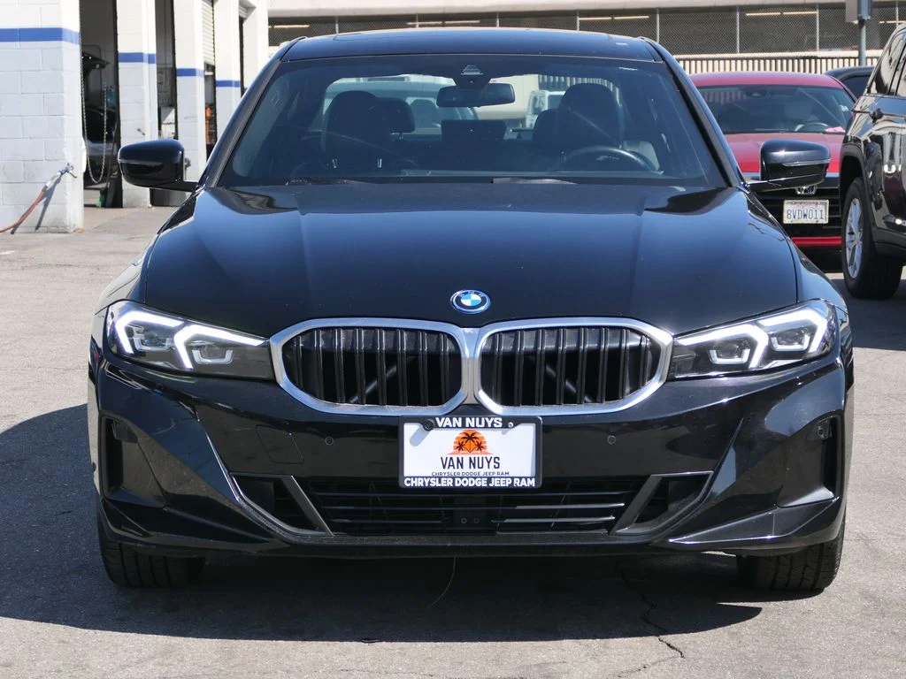 Used 2024 Jet Black BMW 330e iPerformance image 6
