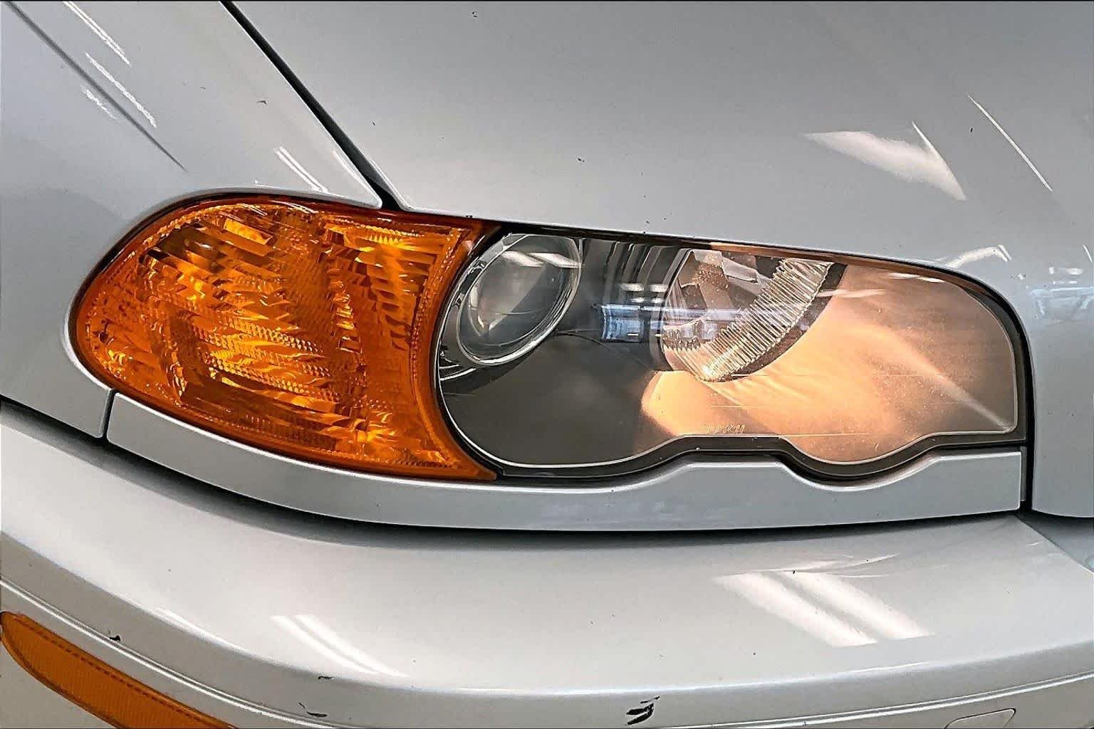 Used 2002 Titanium Silver Metallic BMW 330Ci image 24