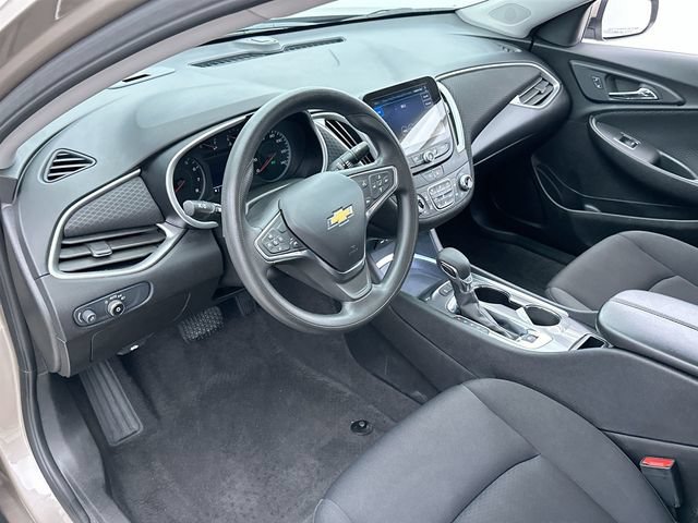 2025 Chevrolet Malibu 1LT - Photo 7