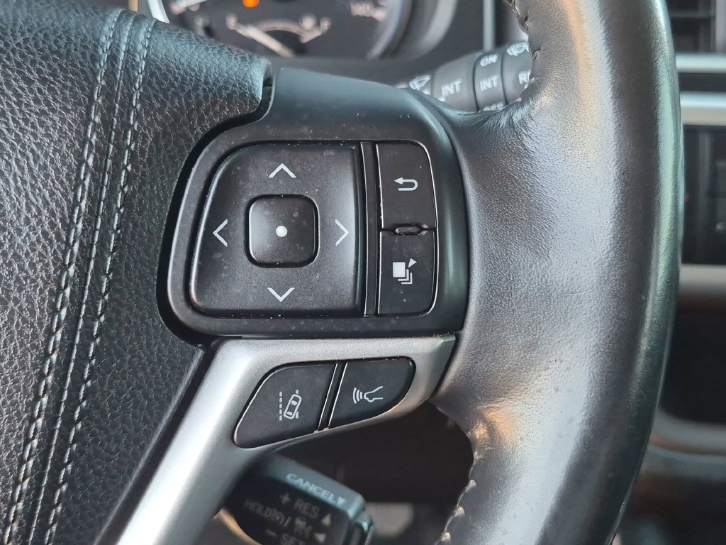 Used 2017 White Toyota Limited image 20
