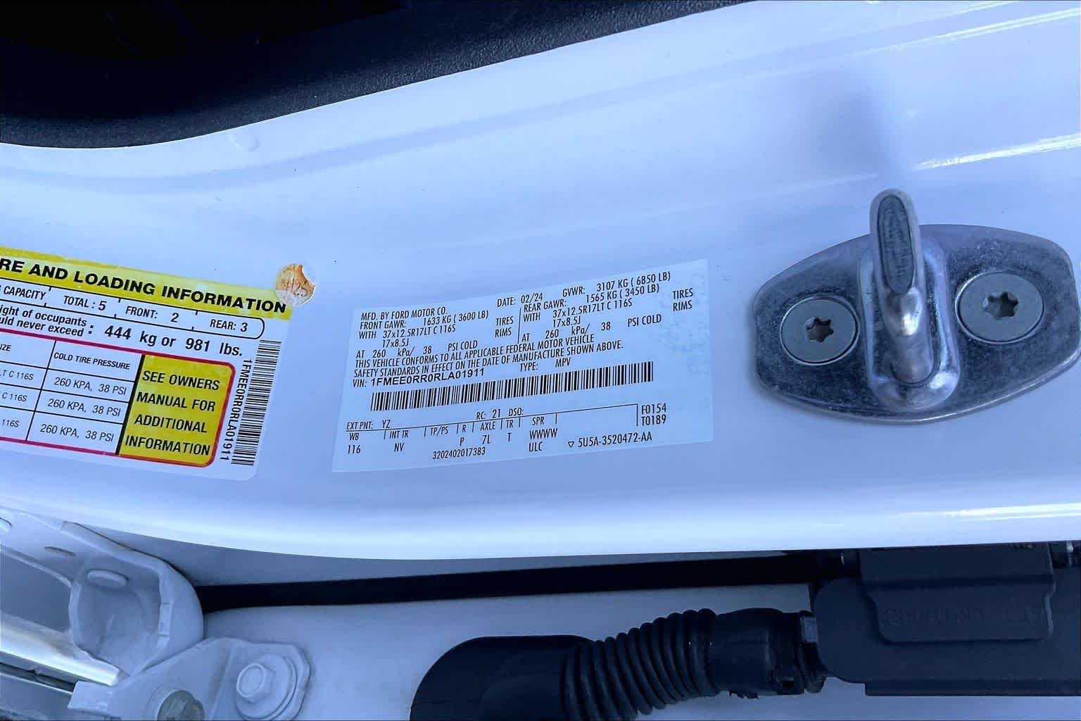 Used 2024 Oxford White Ford Raptor image 32