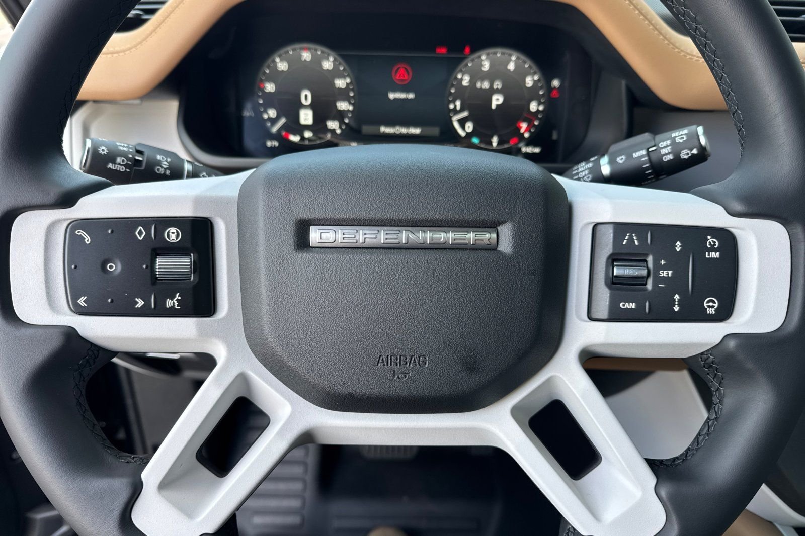2026 Land Rover Defender X-Dynamic SE - Photo 27