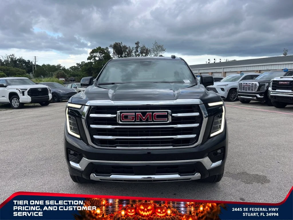 New 2026 Onyx Black GMC Elevation image 3